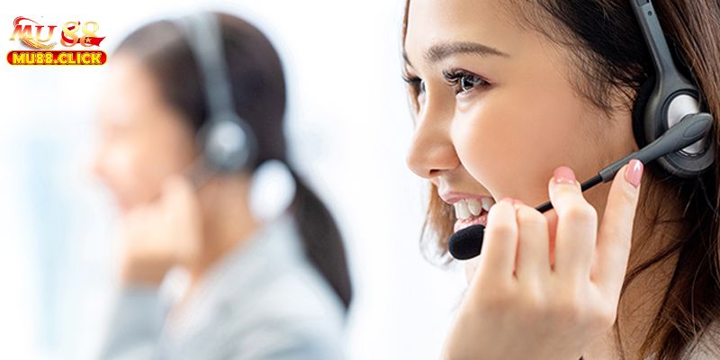Liên Hệ MU88 - Gặp Gỡ Nhân Viên Support Nhanh, An Toàn 1 Hotline là hình thức liên hệ quen thuộc, được ưa chuộng bởi tính tiện lợi